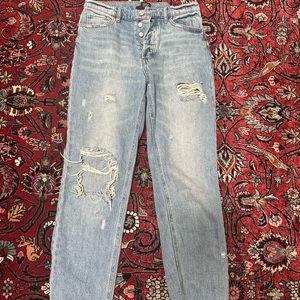 BDG ripped jeans!!